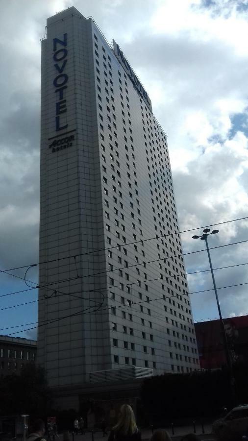 Metro Centrum Bed Βαρσοβία Εξωτερικό φωτογραφία
